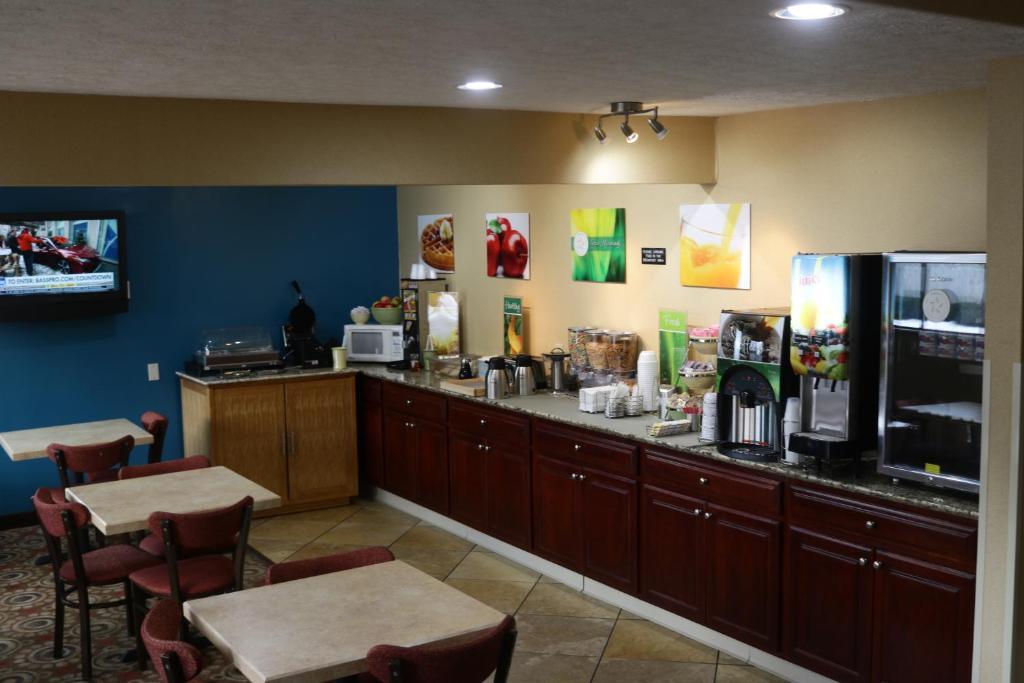 Quality Inn Columbus-East Kültér fotó