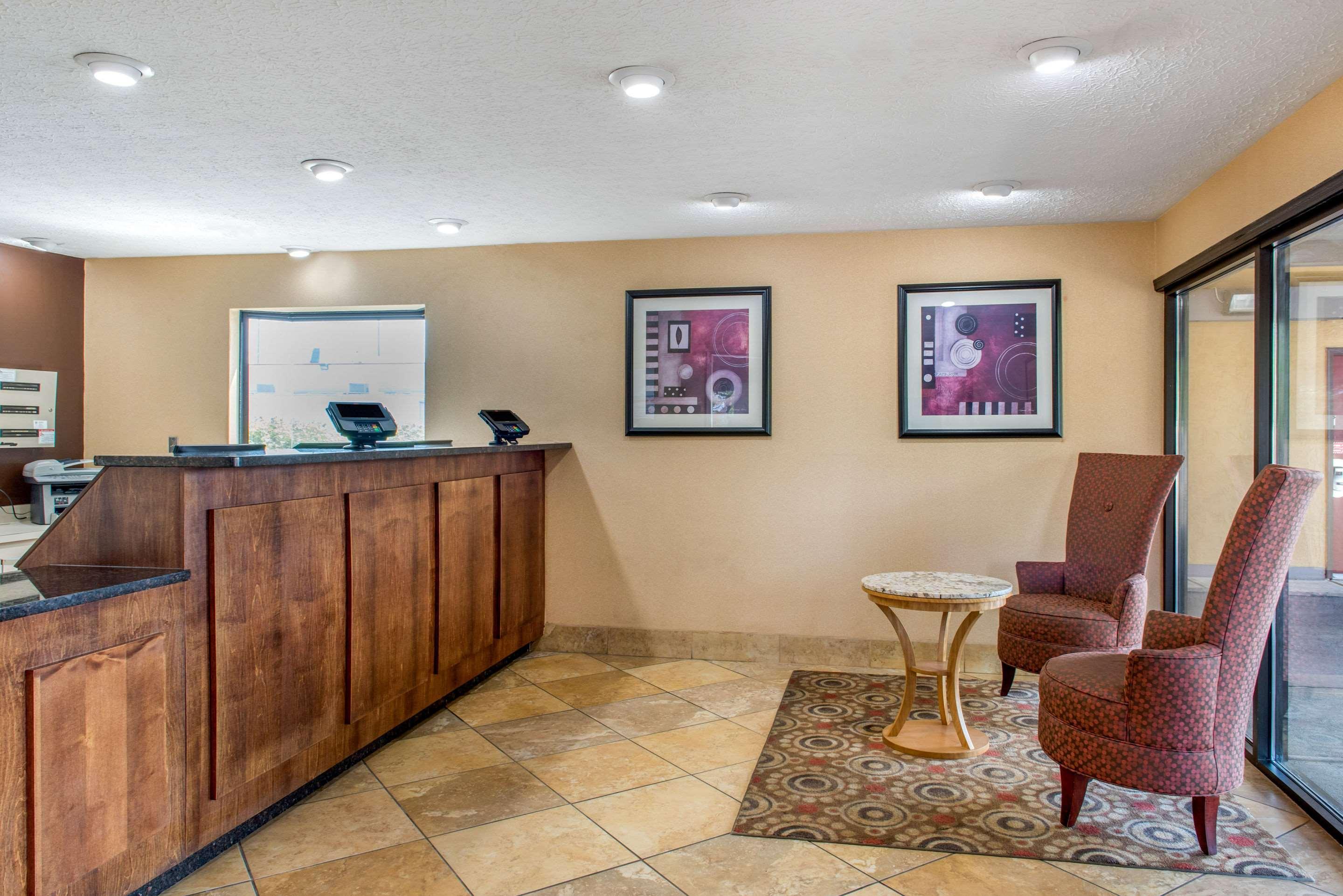Quality Inn Columbus-East Kültér fotó