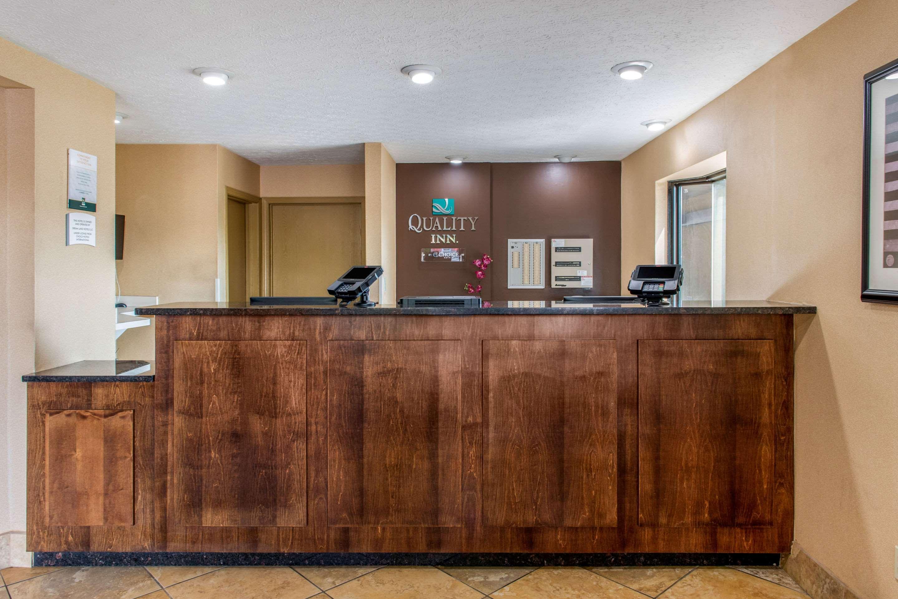 Quality Inn Columbus-East Kültér fotó