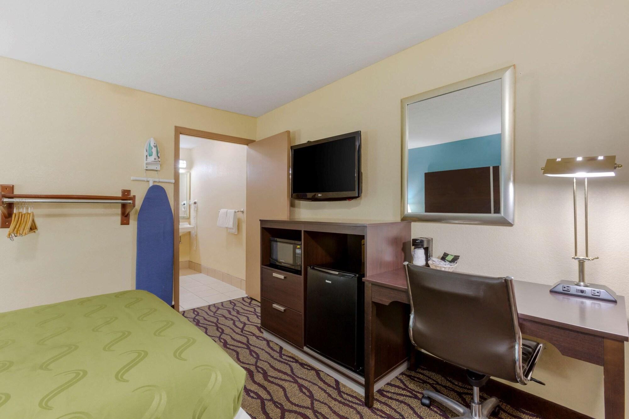 Quality Inn Columbus-East Kültér fotó