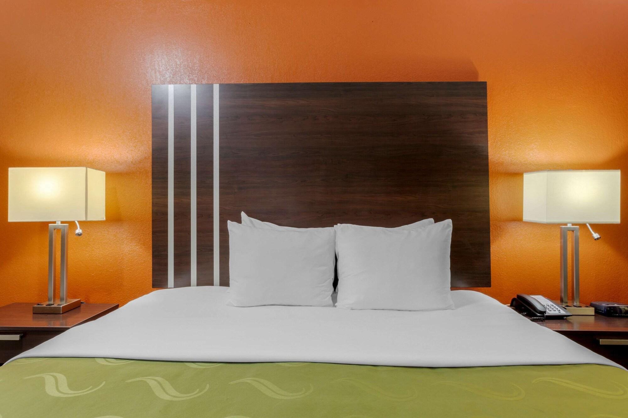 Quality Inn Columbus-East Kültér fotó